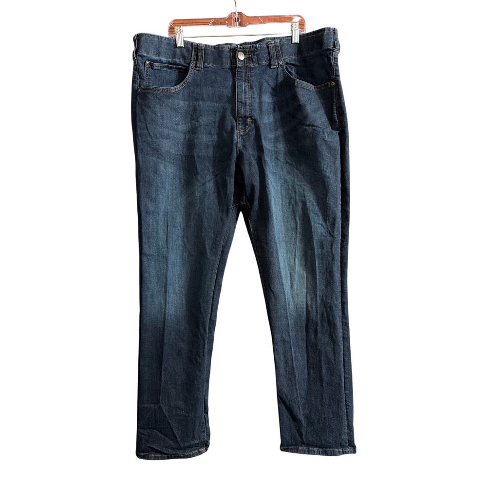 Lee Men's Dark Wash Extreme Motion Athletic Fit Denim Jeans Size 44W 32L 44x32